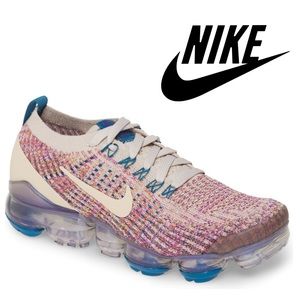 NIKE Air VaporMax Flyknit 3